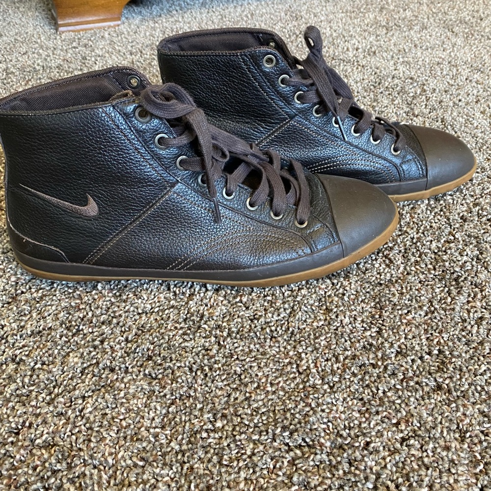 Nike Sixton Mid Size 10 Leather